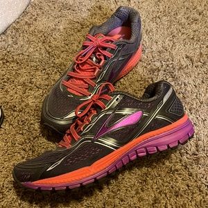 Brooks Ghost 8th Edition